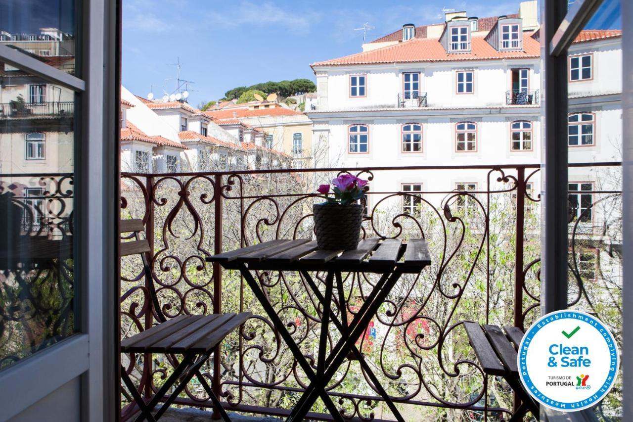 Apartamento Alfama Sophisticate Flat With Balconies 2Bedrs 2Baths & Ac In 19Th Century Building Historic Center Lisboa Exterior foto