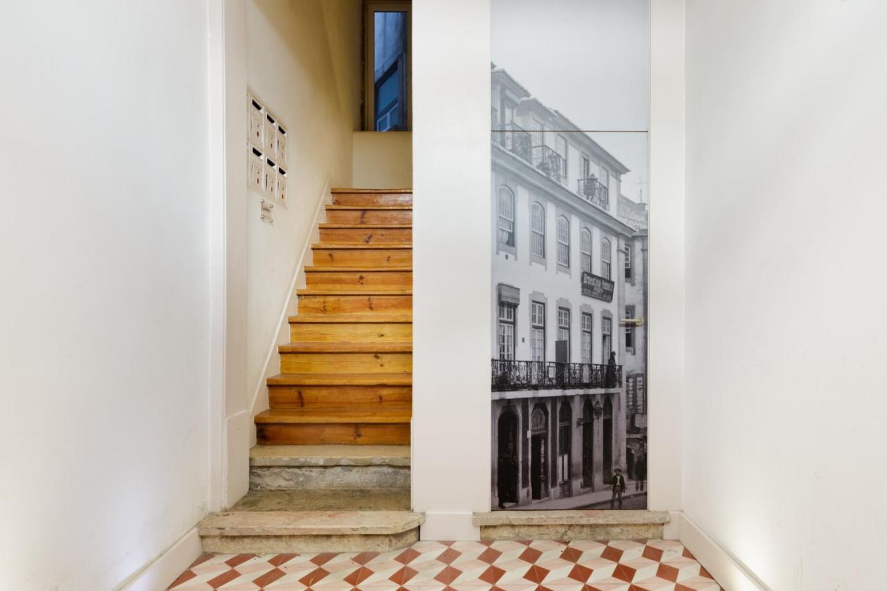 Apartamento Alfama Sophisticate Flat With Balconies 2Bedrs 2Baths & Ac In 19Th Century Building Historic Center Lisboa Exterior foto